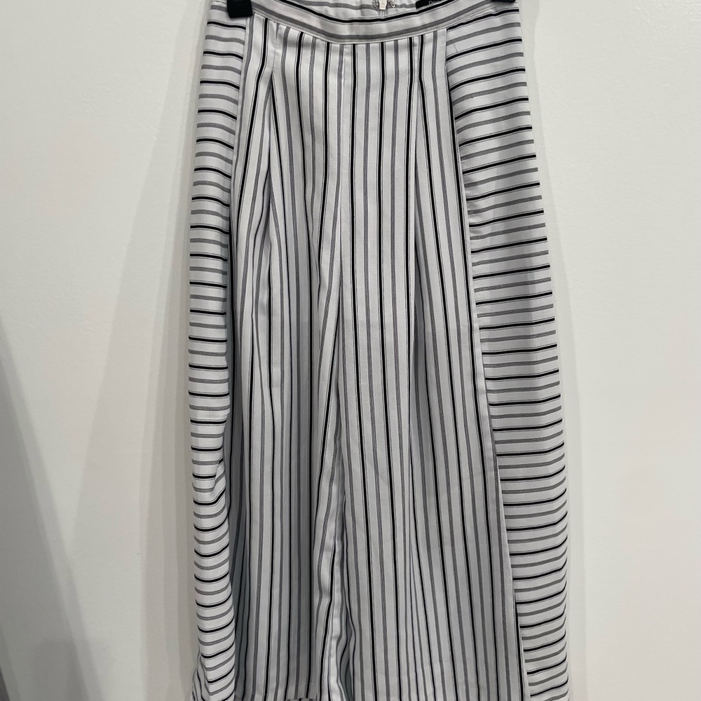 Doe & Rae Casual Pants